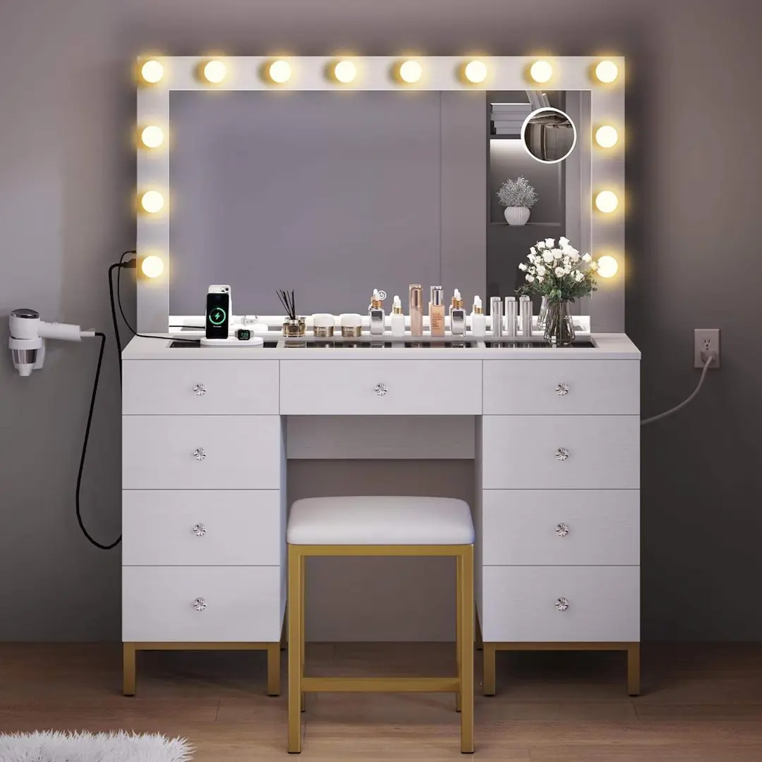 Modern White Storage Drawers Dresser Table And Makeup Vanity Combo With Mirror And Lights